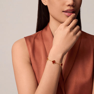 Alhambra Carnelian Clover Bracelet