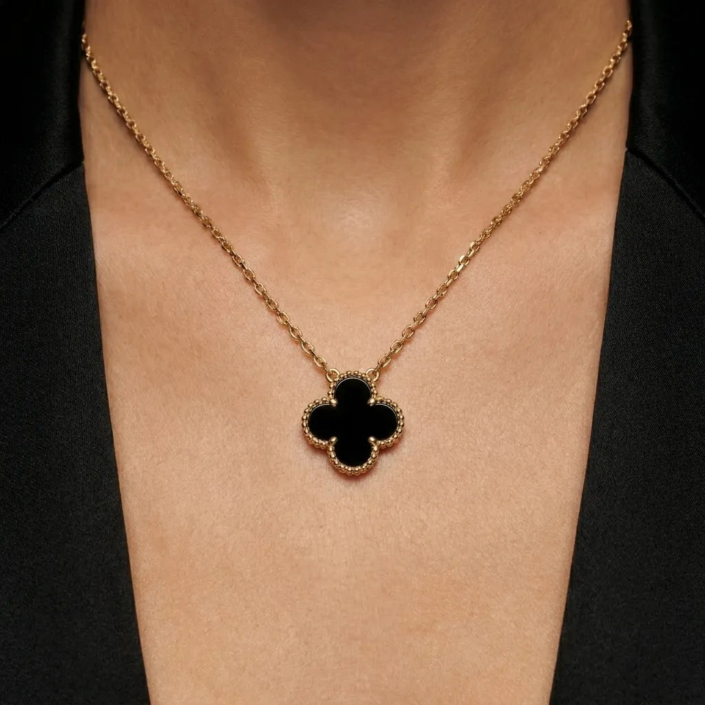 Alhambra Eclipse Clover Necklace