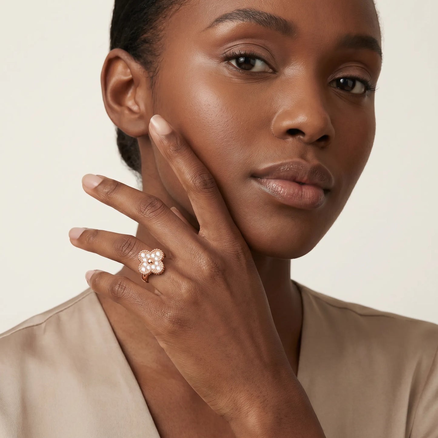 Alhambra Floral Pavé Ring
