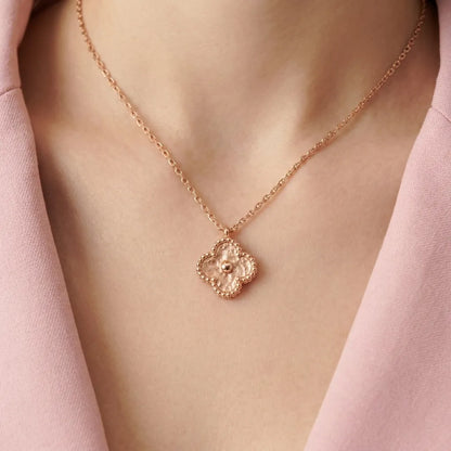Alhambra Petite Blossom Pendant Necklace