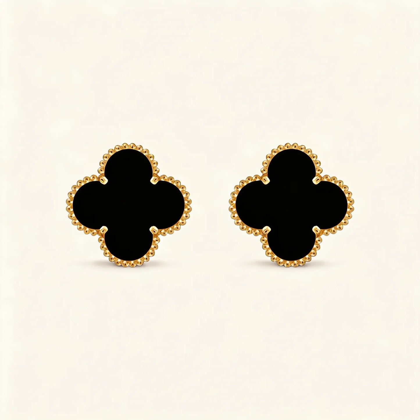 Alhambra Smooth Clover Stud Earrings