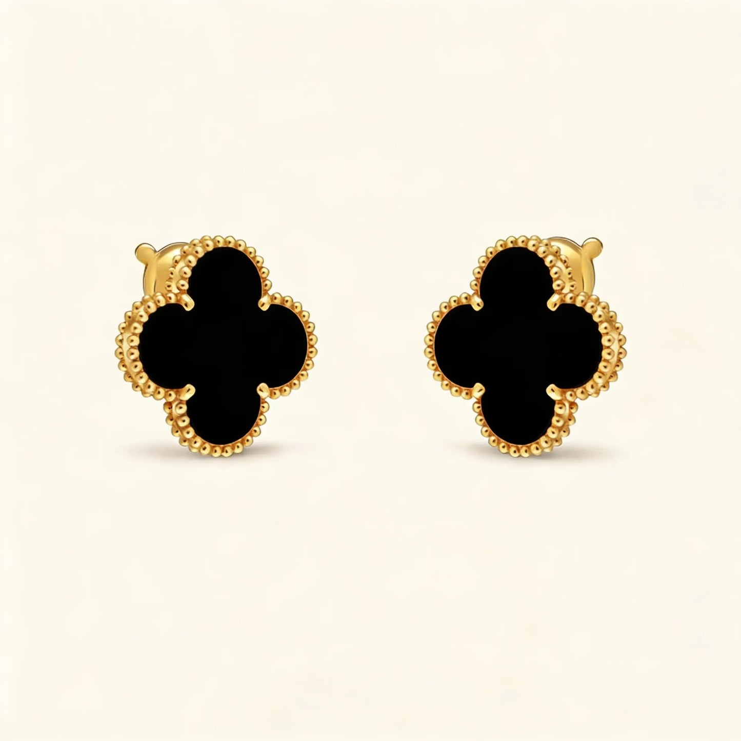Alhambra Smooth Clover Stud Earrings