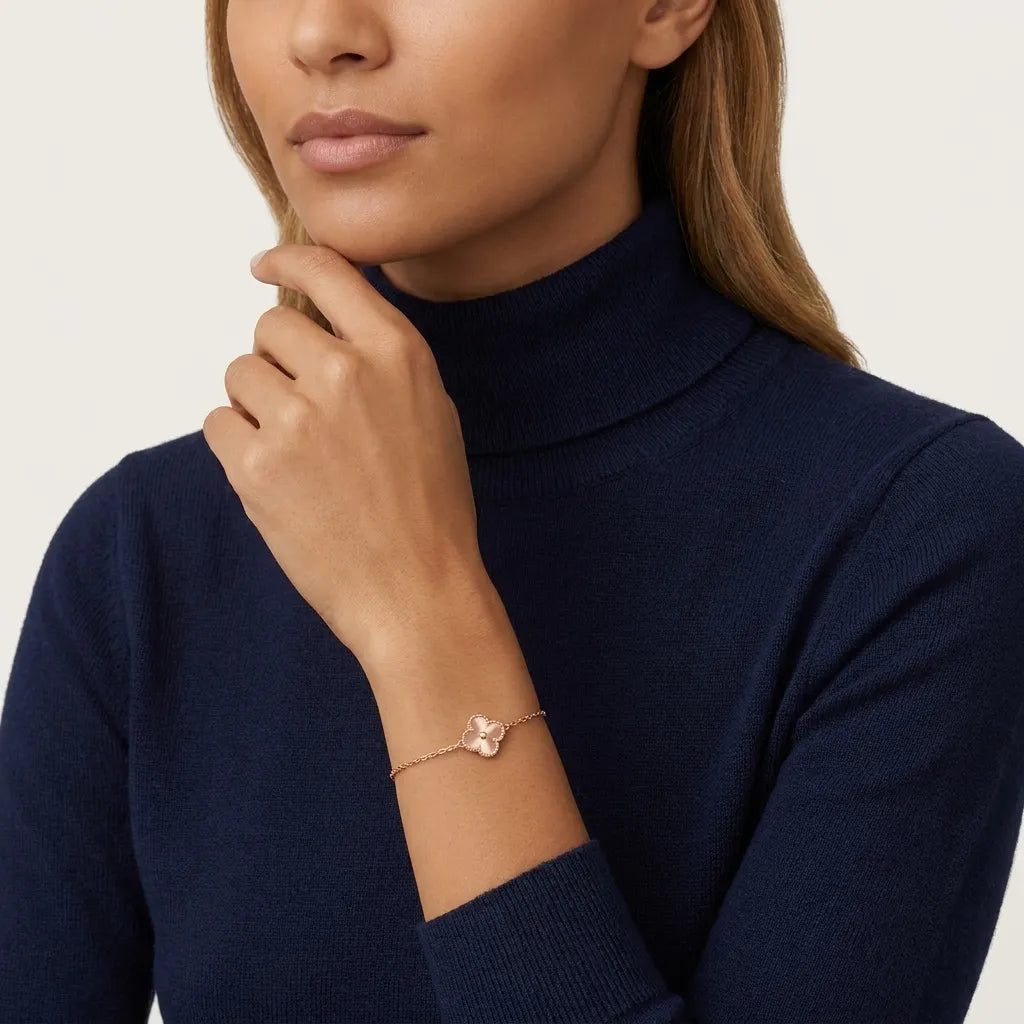 Alhambra Style Single Clover Pave Bracelet
