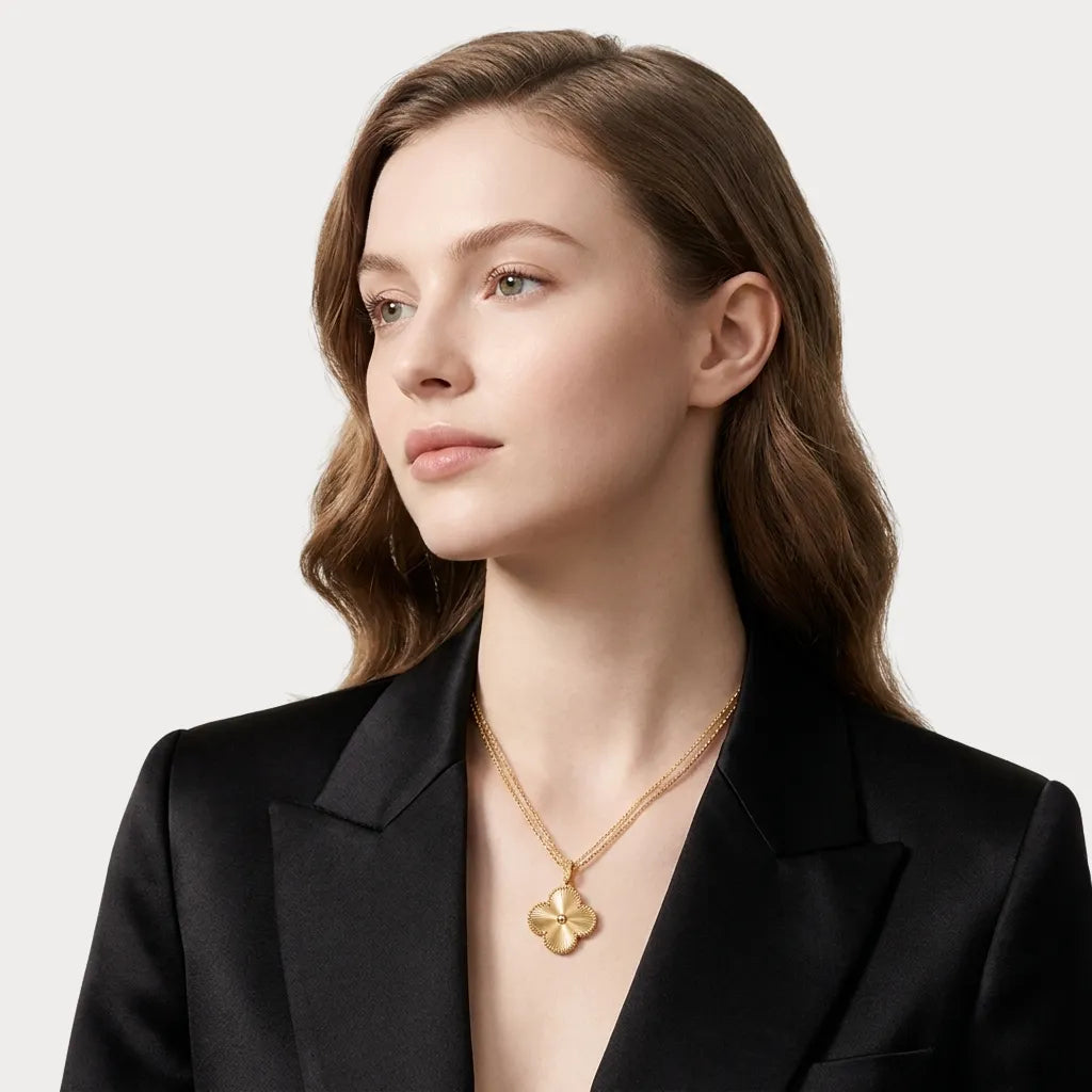 Alhambra Sunburst Clover Pendant Necklace