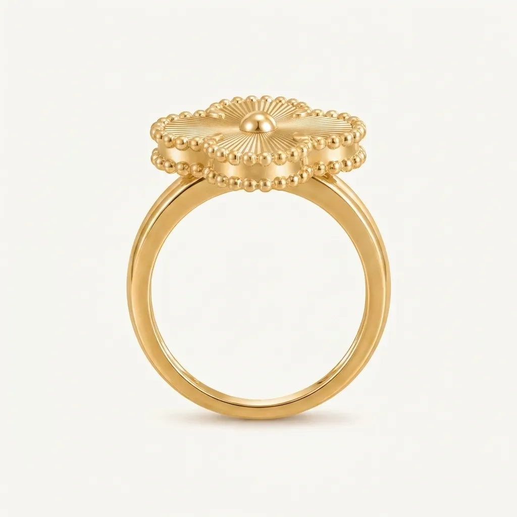 Alhambra Sunburst Clover Ring