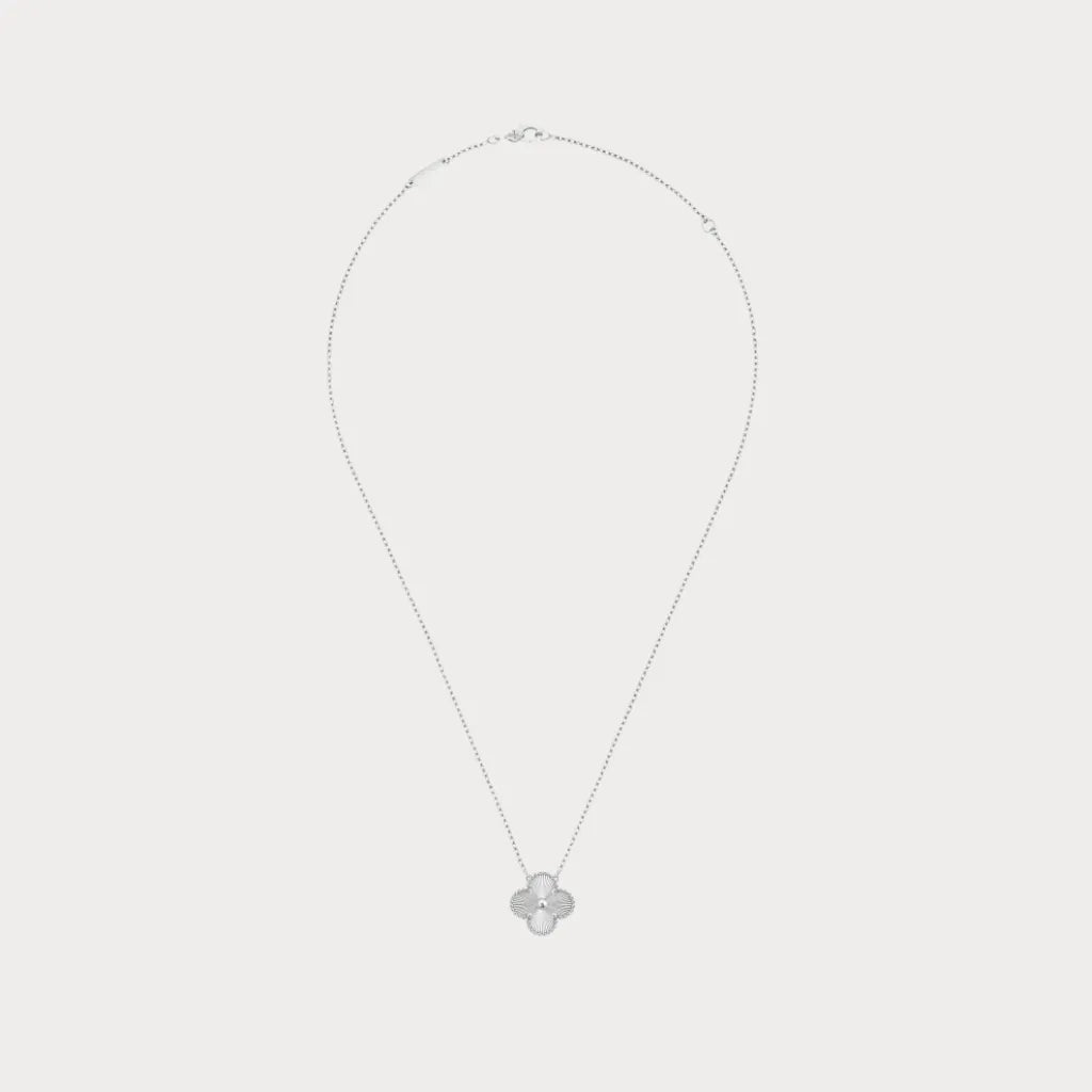 Alhambra Vintage Guilloché Pendant Necklace