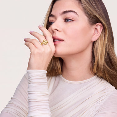 Alhambra Yellow Radiant Clover Ring