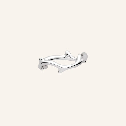 Bois Open Quatrefoil Ring