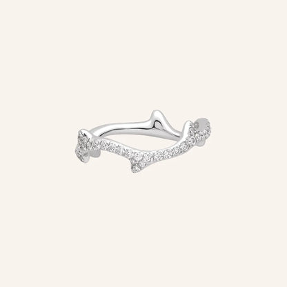 Bois Scalloped Quatrefoil Outline Ring
