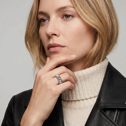Clash Cone Stud Band Ring