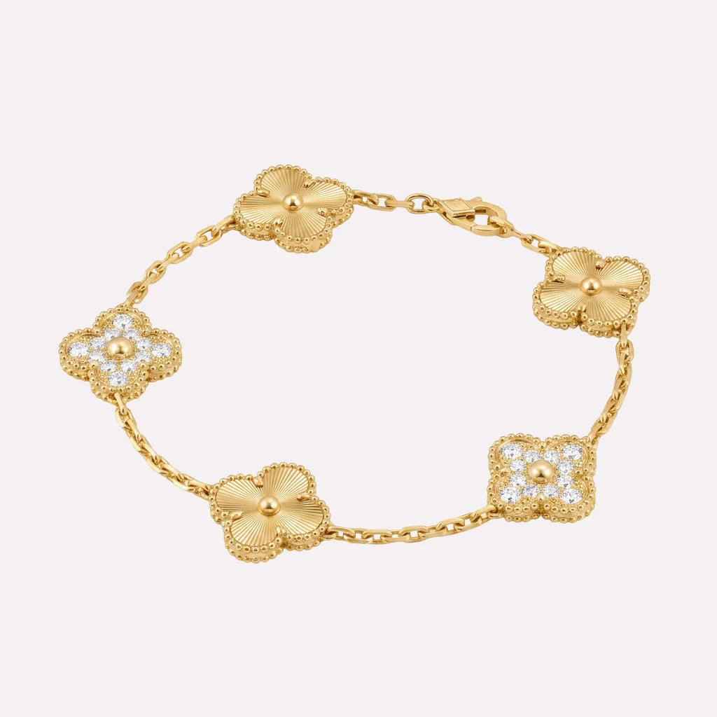 Clover Motif Chain Bracelet