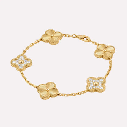 Clover Motif Chain Bracelet