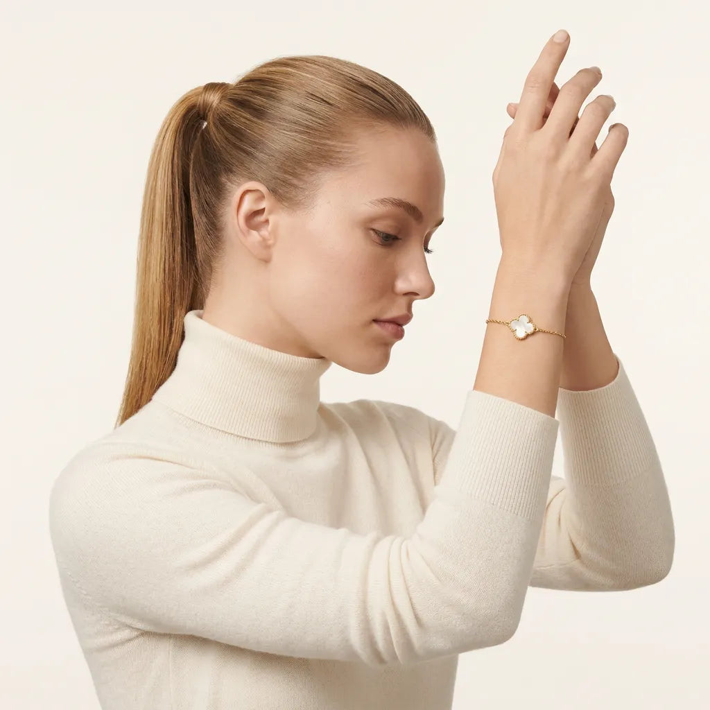 Clover Station Chain Bracelet