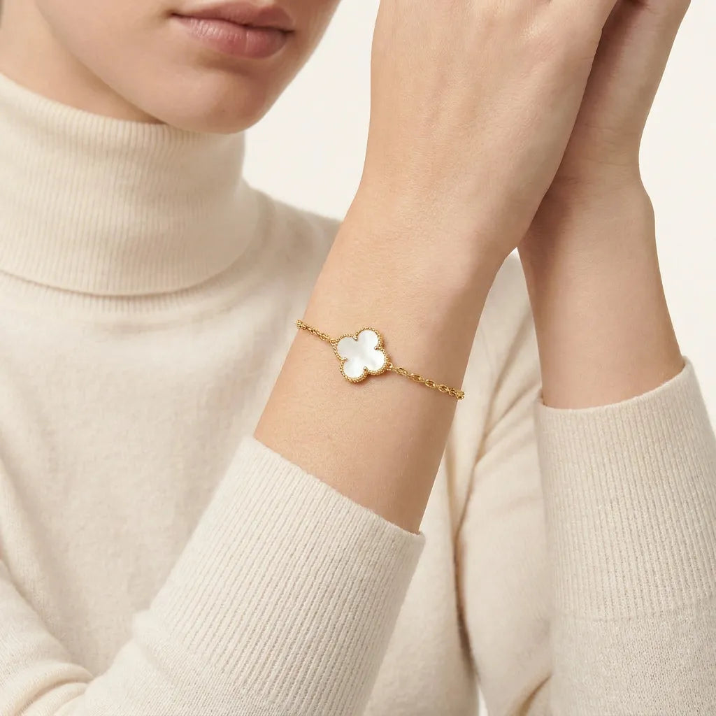 Clover Station Chain Bracelet