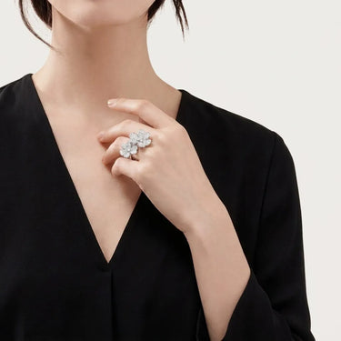 Frivole White Double Flower Ring