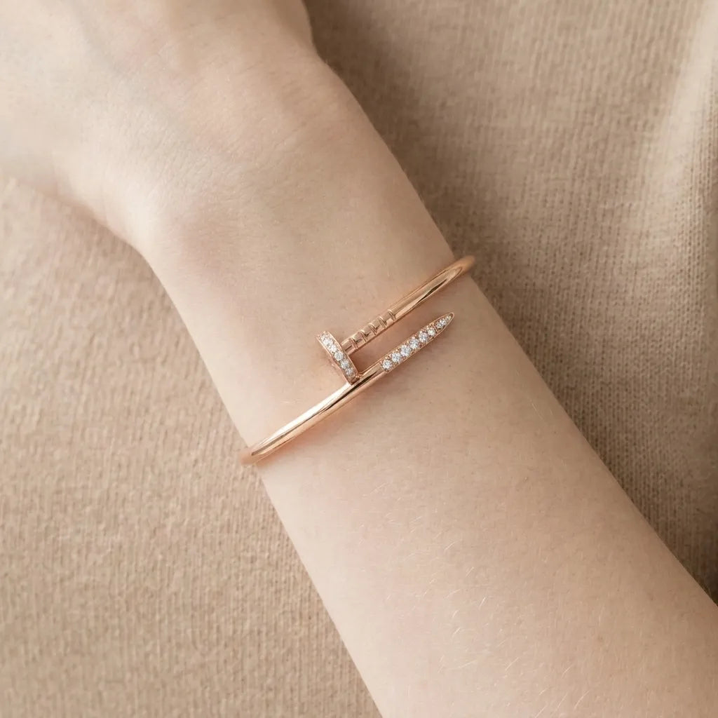 Juste un Clou Crystal Nail Bracelet