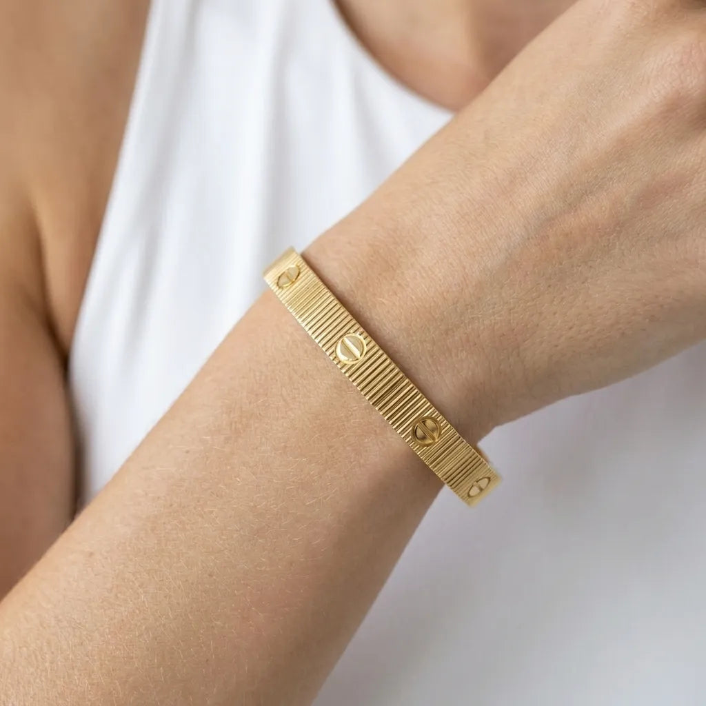 Love Ribbed Screw Accent Bracelet