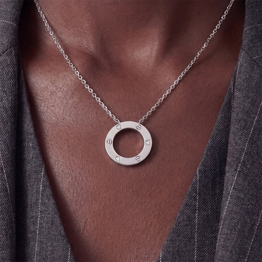 Love Screw Motif Round Necklace
