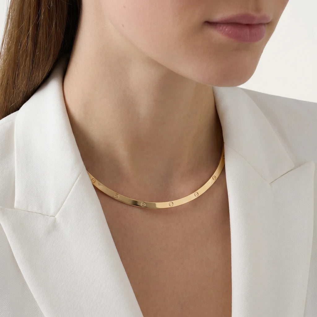 Love Slim Screw Collar Necklace