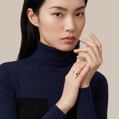 Love Smooth Screw Band Ring