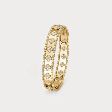 Perlée Clover Pavé Bangle Bracelet