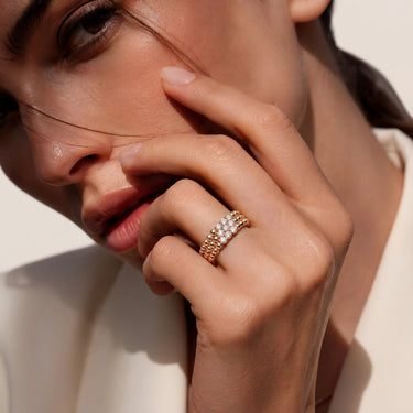 Perlée Rose Stone Cluster Ring