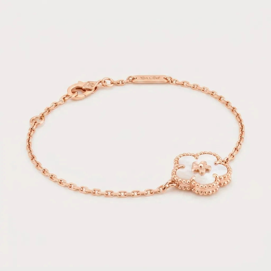 Sweet Flower Chain Bracelet