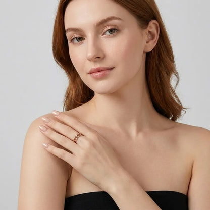T Geometric Link Band Ring