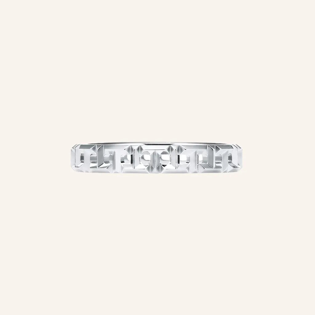 T Geometric Link Band Ring