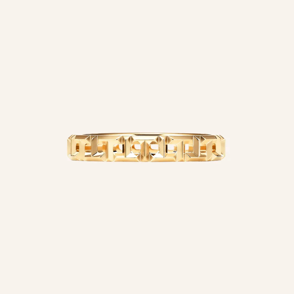 T Geometric Link Band Ring